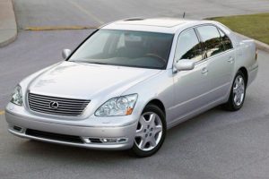 Lexus LS III